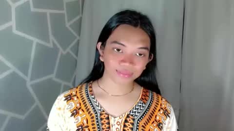 Selena online show from March 6, 2:17 am