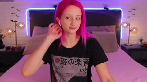 Selena Lily online show from November 1, 7:12 am