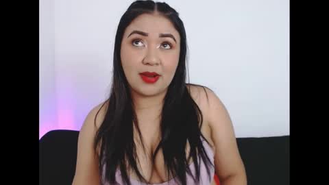 Selena online show from December 18, 3:37 am