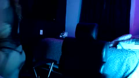 selena shadow online show from May 15, 2:05 am
