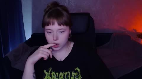 Lilith online show from May 26, 6:07 pm
