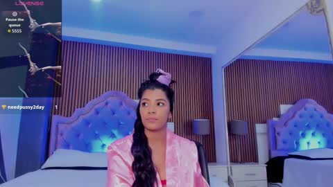 Snapshot of selenastonne chatting on October 1, 8:25 pm selenastonne online show from October 1, 8:25 pm