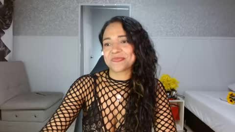 Selene online show from April 10, 4:24 pm