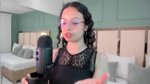 Selene Rousse  online show from September 27, 3:36 am