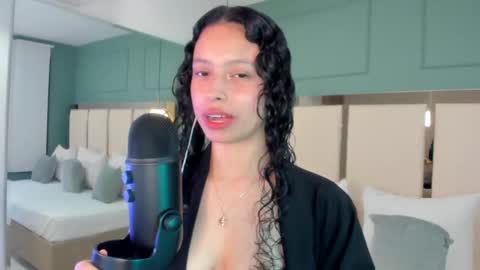 Selene Rousse  online show from September 23, 3:04 am