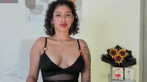 Sele online show from October 24, 8:16 pm