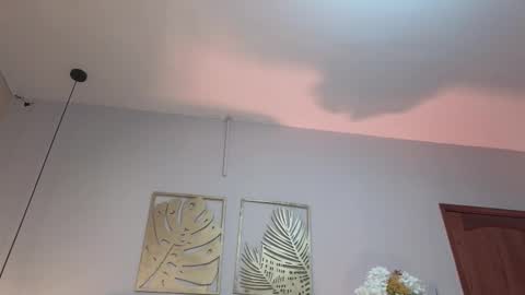 Snapshot of selenelujan chatting on October 27, 2:23 pm Selene Lujan online show from October 27, 2:23 pm