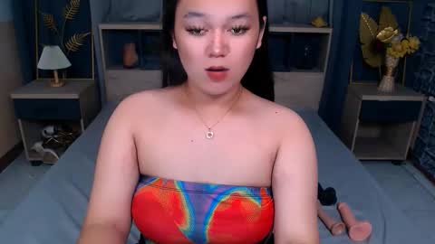 Snapshot of selenesantiago chatting on October 14, 7:38 pm joan online show from October 14, 7:38 pm