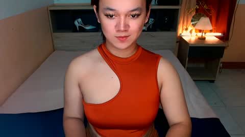 Snapshot of selenesantiago chatting on December 14, 6:09 pm joan online show from December 14, 6:09 pm