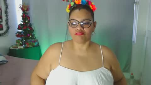 Selenna1 online show from December 10, 3:01 pm