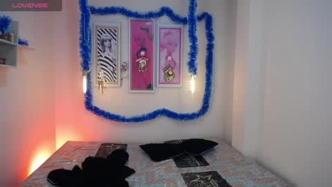Mayte online show from December 11, 1:17 pm