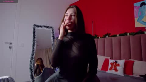 Nicole online show from December 17, 1:50 am