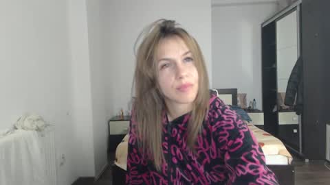 sellena_angels online show from January 19, 10:50 am