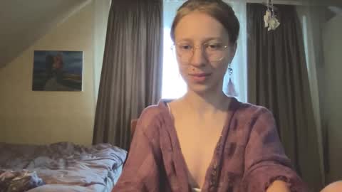 senseinner online show from October 7, 5:23 am