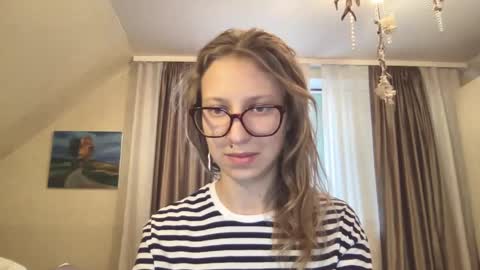 senseinner online show from October 24, 8:32 am