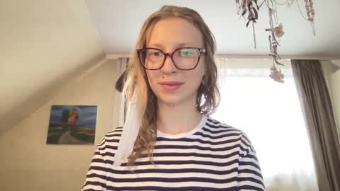 senseinner online show from October 31, 9:24 am