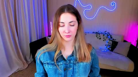 Snapshot of sensitiveheartt chatting on September 30, 8:24 pm sensitiveheartt online show from September 30, 8:24 pm