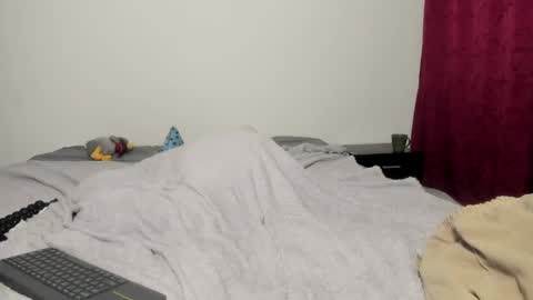 sensual_skinny online show from September 26, 4:21 am