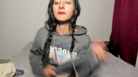 sensual_skinny online show from October 7, 6:51 am