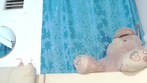 I am Hellen online show from October 2, 12:04 am