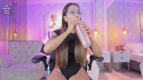 serena___ online show from January 12, 3:34 am