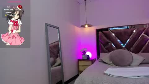 serena_ferraro online show from July 16, 3:55 am