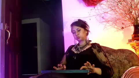 Serena Xyz online show from October 12, 9:50 pm