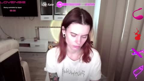 serenamilss online show from December 22, 7:33 am