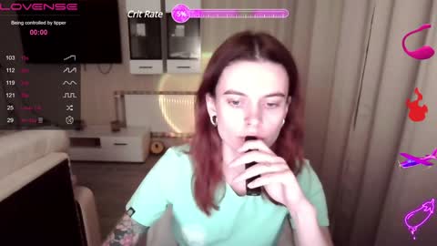 serenamilss online show from December 21, 5:39 pm