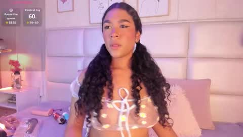 Snapshot of seshat_hitt chatting on October 14, 3:53 am seshat_hitt online show from October 14, 3:53 am