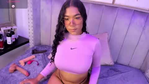 Snapshot of seshat_hitt chatting on October 11, 4:28 am seshat_hitt online show from October 11, 4:28 am