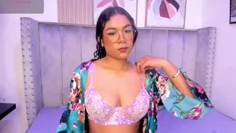 Snapshot of seshat_hitt chatting on September 9, 2:55 am seshat_hitt online show from September 9, 2:55 am