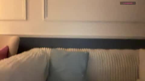 sex_wife1 online show from December 19, 3:32 am