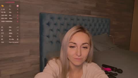 Snapshot of sexberry_ chatting on January 7, 9:25 pm Melissa online show from January 7, 9:25 pm