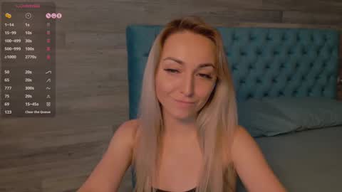 Snapshot of sexberry_ chatting on February 24, 9:41 am Melissa online show from February 24, 9:41 am