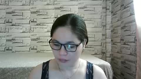 Snapshot of sexi_monica chatting on January 27, 12:33 am sexi_monica online show from January 27, 12:33 am
