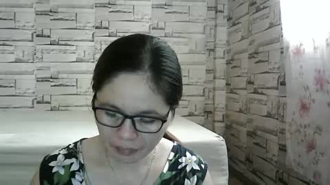 Snapshot of sexi_monica chatting on December 23, 12:14 am sexi_monica online show from December 23, 12:14 am