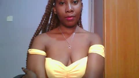 Maggie online show from February 1, 7:13 pm