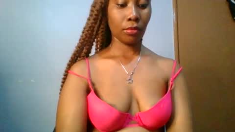 Maggie online show from January 30, 10:40 am