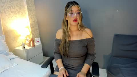 My name is sexmilla   Dont forget to follow me online show from December 28, 8:25 pm