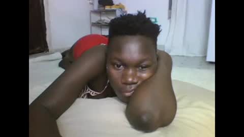 sexqueen02 online show from February 12, 12:05 am