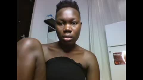 sexqueen02 online show from February 7, 5:41 am