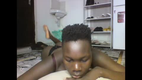 sexqueen02 online show from February 27, 9:04 pm