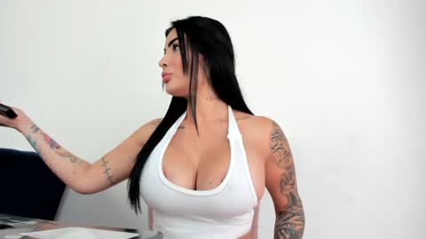 Snapshot of sexual_addiction chatting on October 27, 3:29 pm SARA    online show from October 27, 3:29 pm