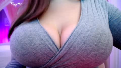 Snapshot of sexxxyprincess chatting on December 22, 1:55 am Princess online show from December 22, 1:55 am