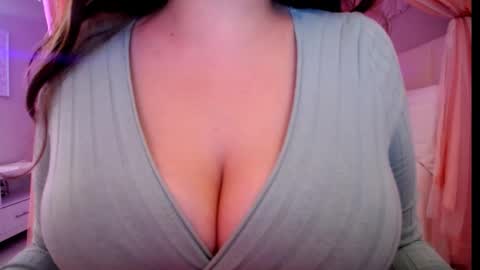 Snapshot of sexxxyprincess chatting on September 14, 2:31 am Princess online show from September 14, 2:31 am