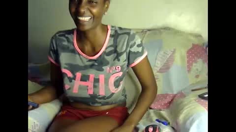 Snapshot of sexxy_boobiess chatting on October 29, 10:08 am Natural boobs online show from October 29, 10:08 am