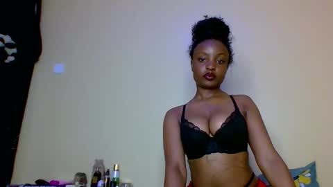sexxy_daisyy online show from October 15, 3:36 pm