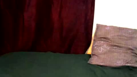 Snapshot of sexxy_dimpo chatting on March 5, 11:06 am sexxy dimpo online show from March 5, 11:06 am