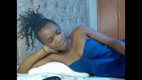 Snapshot of sexxy_santa chatting on February 9, 5:08 am Santa online show from February 9, 5:08 am